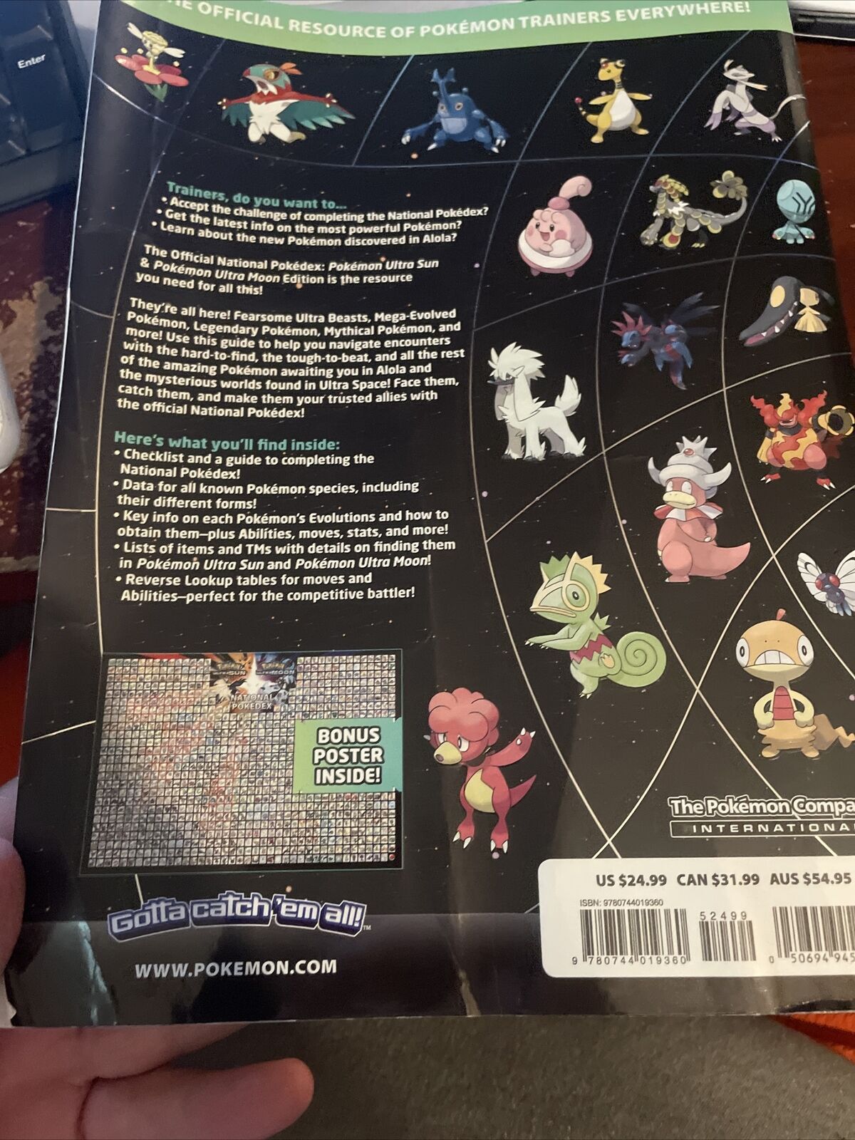 Pokémon Ultra Sun & Pokémon Ultra Moon Edition: The Official National  Pokédex 9780744019360