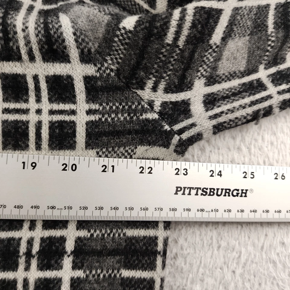 Club Monaco Wool Cardigan Gray Plaid Size Large Grandpa Old Money - Image 2 of 4