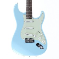 Fender FSR Collection Made in Japan Traditional II Stratocaster anni 60 Daphne Blue 