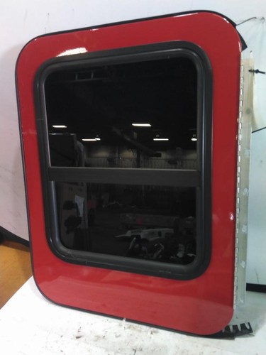 Replaces T25-1057-001R 2023 KENWORTH T680 COMPARTMENT DOOR , OH
