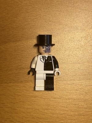LEGO Batman Two Face Minifigur Aus Lego Batman Magnets Set