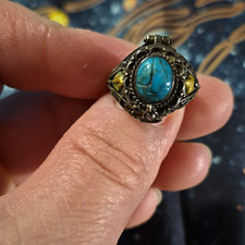 Vintage Turquoise Poison Ring Sterling Silver Ornate Hinged Pill Box Locket Ring