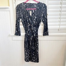 Talbots Petites NWT Multi Gray Feather Print Faux Wrap Dress Size Small Petite
