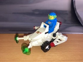 LEGOLAND LEGO VINTAGE 6827 LAYER SCOOTER YEAR 1987 Space City