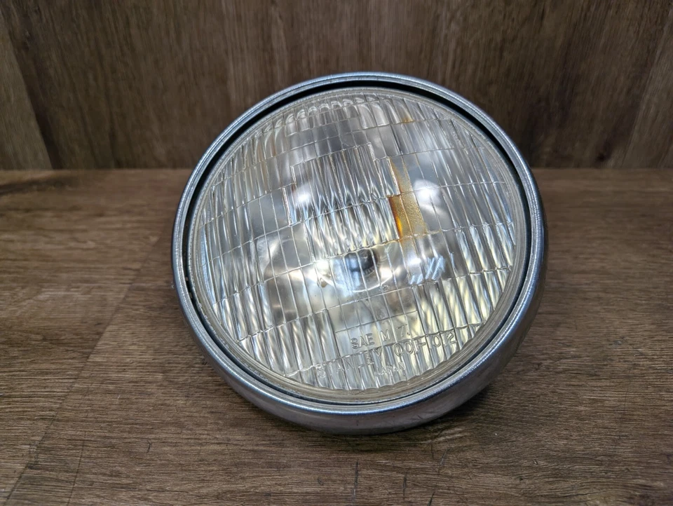 Conjunto de faros bombilla y anillo de llanta Honda CM400A Hondamatic 1979-1980 OEM Foto 2 de 4