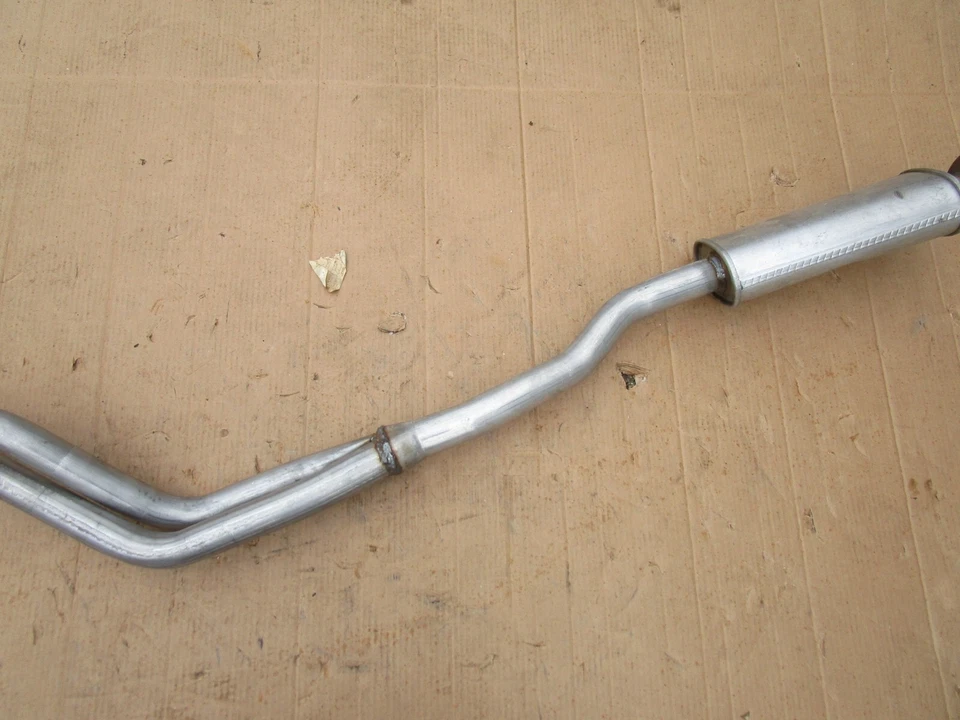 Opel Omega A Caravan Auspuff Hosenrohr Rohr Mittelschalldämpfer NEU Polmostrów - Bild 4 von 4
