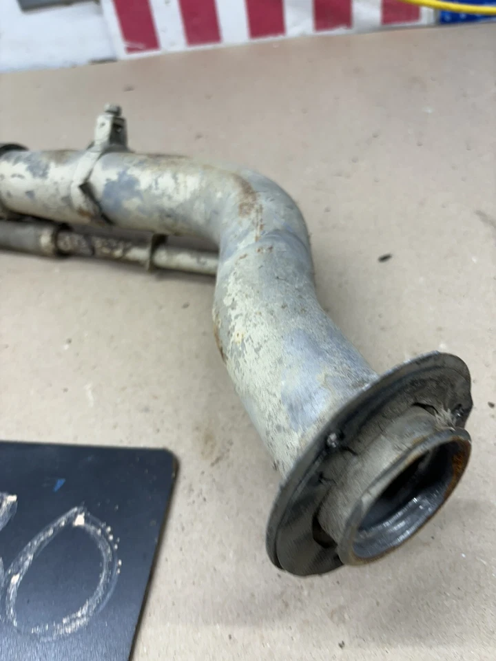 1981 1987 CHEVROLET GMC Suburban Blazer Fuel Gas Tank Filler Neck Tube Or Oem V8 - Image 4 of 4
