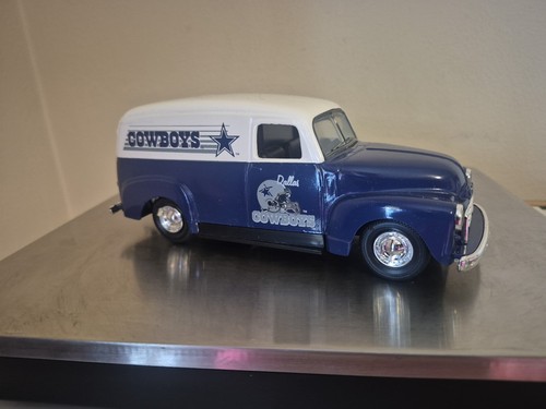 Ertl 1951 GMC Panel Van Dallas Cowboys Diecast Bank senza scatola - Foto 1 di 6