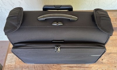 BRIGGS & RILEY Baseline Deluxe Black Nylon Wheeled Compact Garment Bag U374-4
