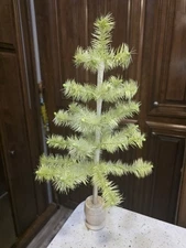 Bethany Lowe Feather Tree in Urn Base 18" Christmas Holiday Decor