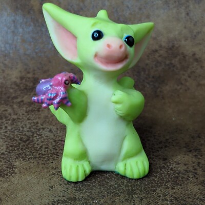 Whimsical World of Pocket Dragons Visit our Website 2005 Real Musgrave Figure