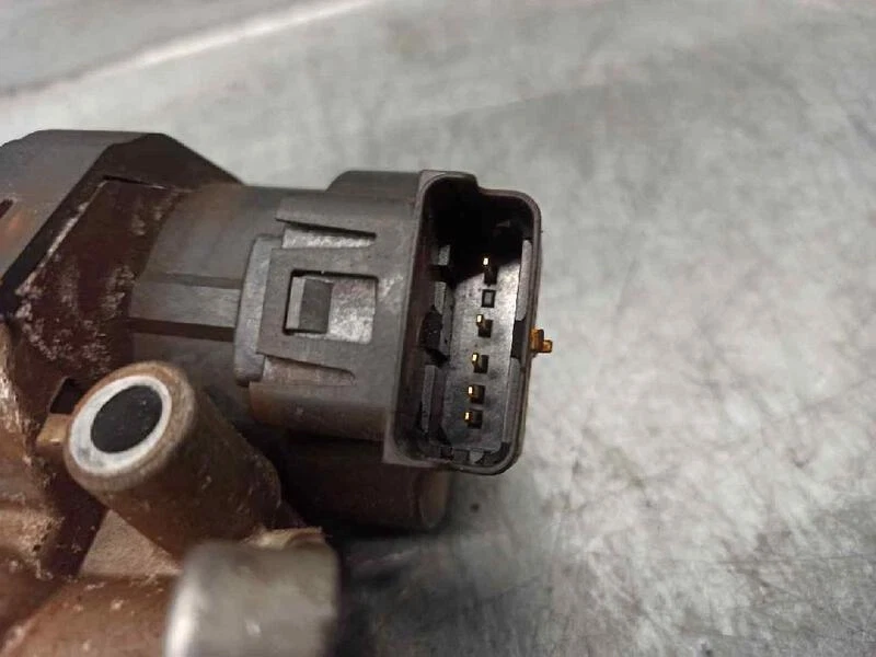 9645689680 válvula EGR para FORD FOCUS C-MAX (CAP) GHIA (D) 2003 3946500 - Imagen 4 de 4