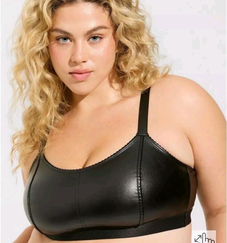Torrid Pleather Bralette Black 1X *FREE GIFT*