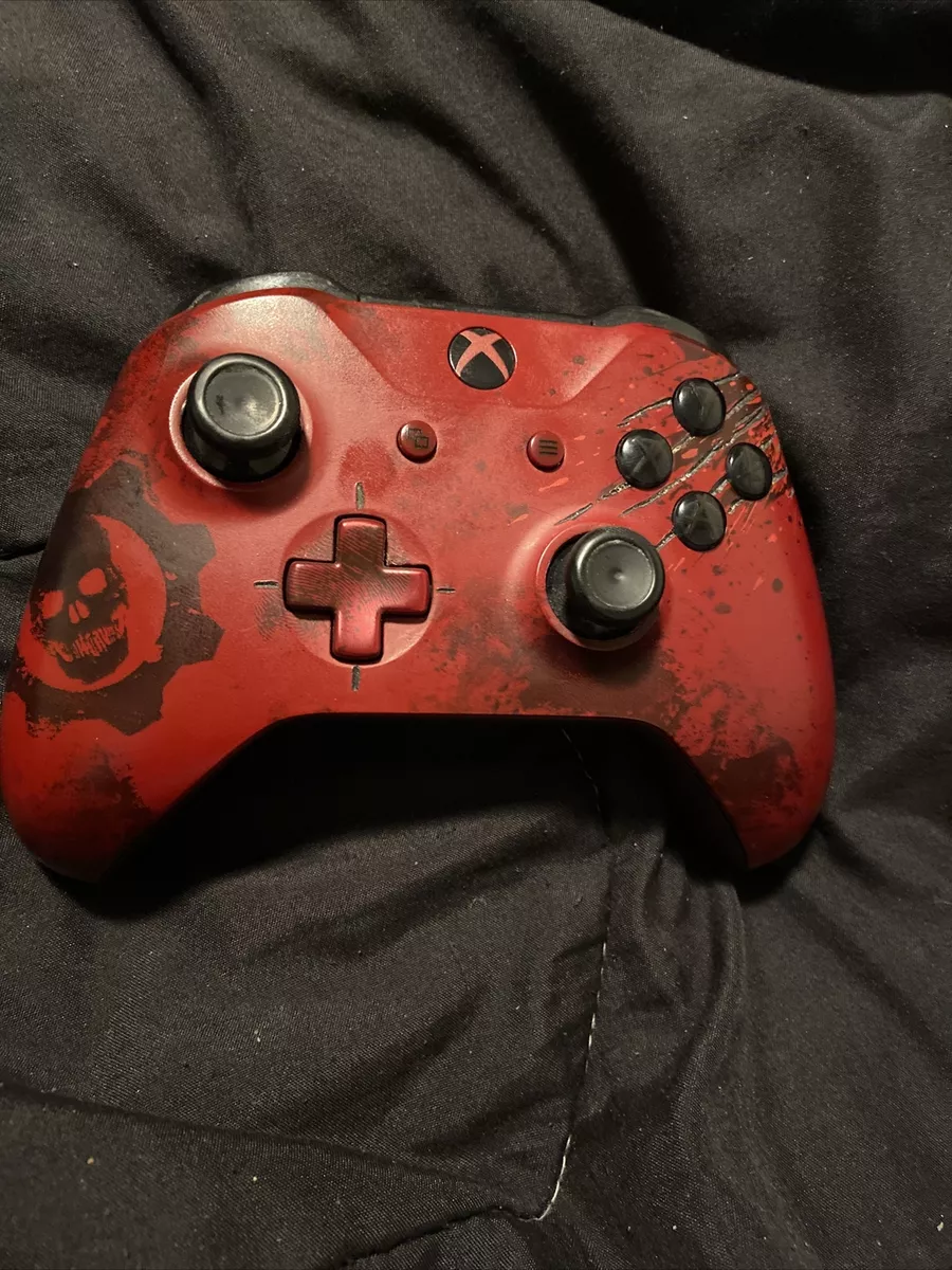 Gears of War 4: Themed Xbox One S, controllers, accessories