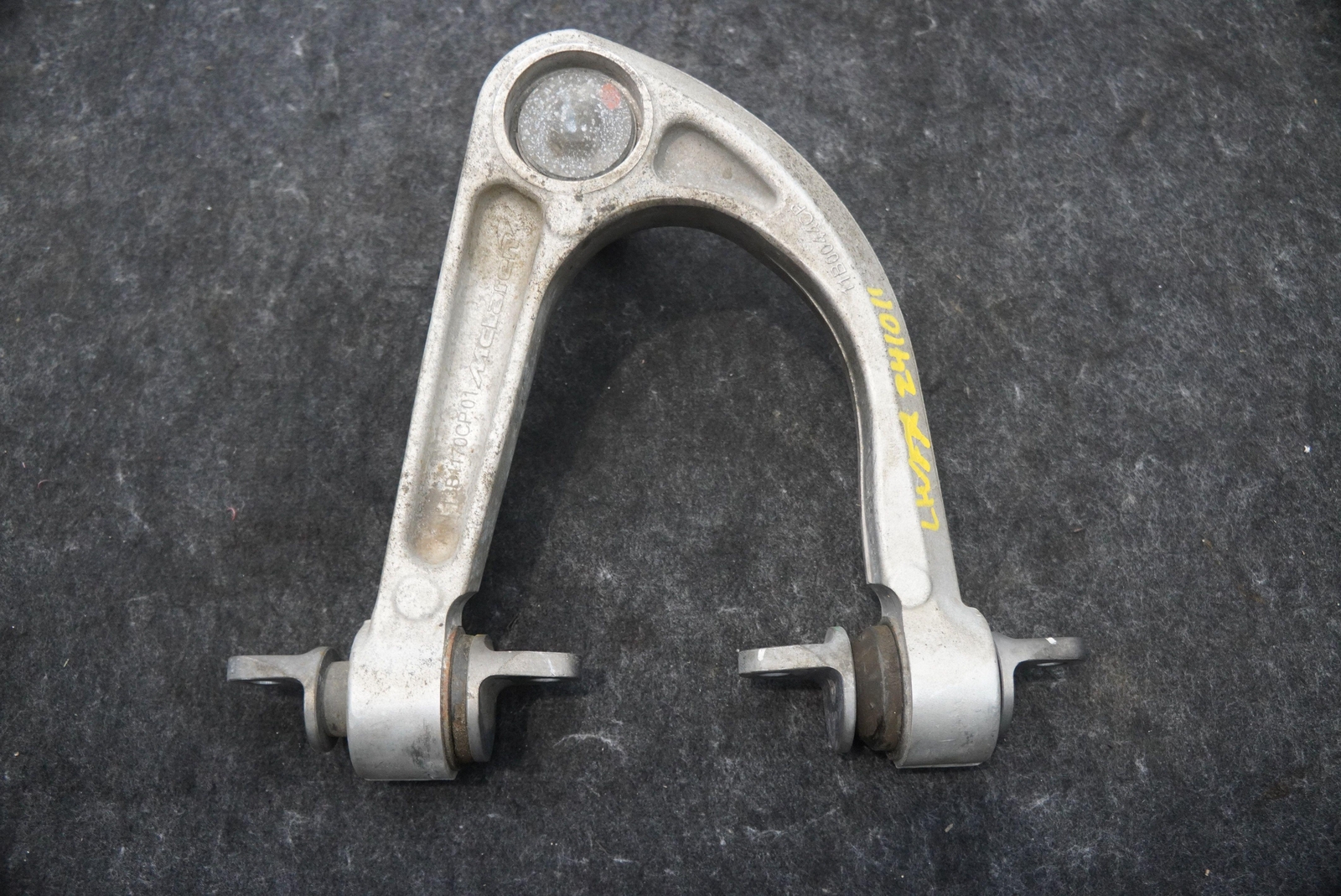 Front Suspension Left Upper Control Arm 13B1170CP OEM McLaren 570S 2018