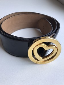moschino heart belt