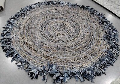 IVORY / DENIM 6' X 6' RD Broken Thread Rug, Reduced Price 1172756502 CAP206D-6R