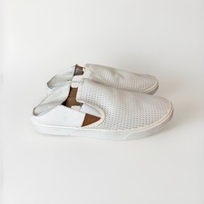 OluKai Women's Pehuea Slip On Shoes Size 10 White Sneakers 20271 WBWB