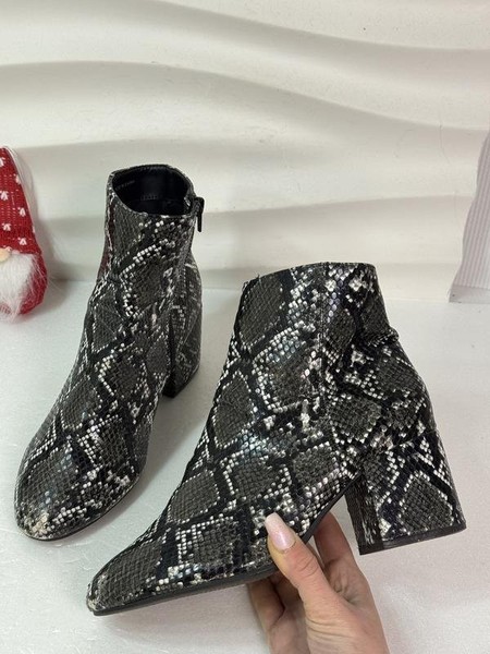 Women Dorothy Perkins Ankle Boots Grey Synthetic