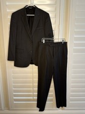 JOS A BANK Pinstripe Black Stripe 100 Wool 41 Jacket Pleated Pants Suit