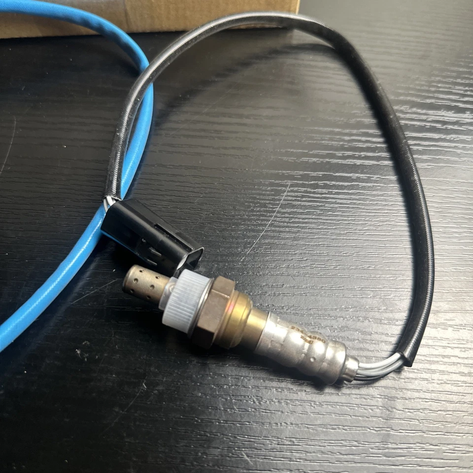 Set of 2 Up+Downstream Oxygen Sensor For Nissan Sentra Versa 1.8L 2010-2012 Cube - Image 3 of 4