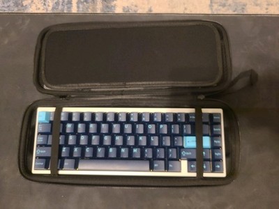 BUNDLE - Qwertykeys Neo65 Keyboard - white with PVD blue weight and DCX Dusk