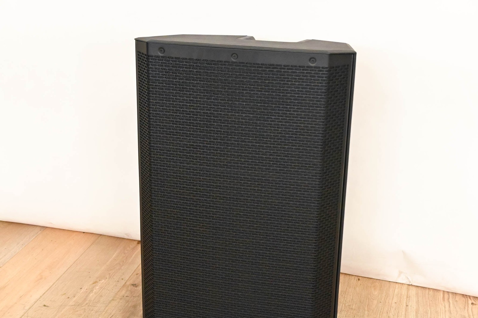 Electro-Voice (EV) ZLX115P 15" 2-Way Passive Loudspeaker CG01SLY