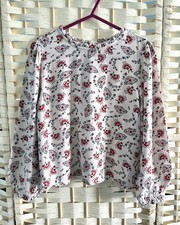 Girls M&S Cream Floral Paisley Blouse Age 4 - 5 Years Gathered Neck Overhead