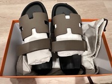 Size 42 EU NIB Herm s ETOUPE Epsom Calfskin Men's Chypre Sandals w/ Receipt