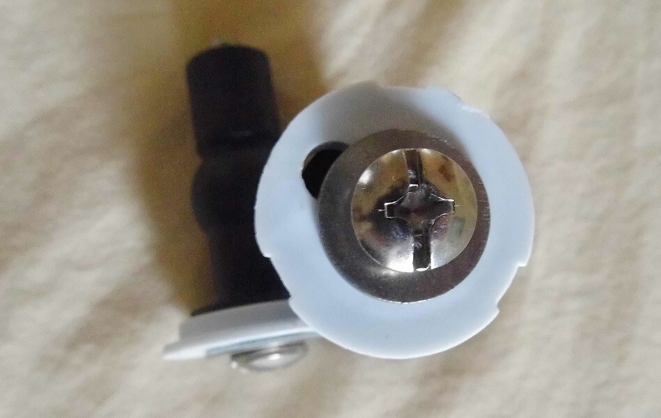 Toilet Seat Blind Hole Expanding Rubber Top Fix Nuts Screws