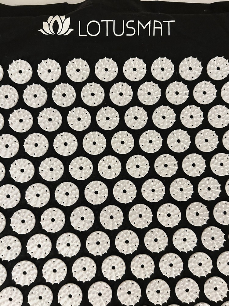 Kuznetsov Yoga Mat Applicator Cushion with Spiked Massage Needles Pillow Kuznetsov Yoga Mat Applicator Cushion with Spiked Massage Needles Pillow