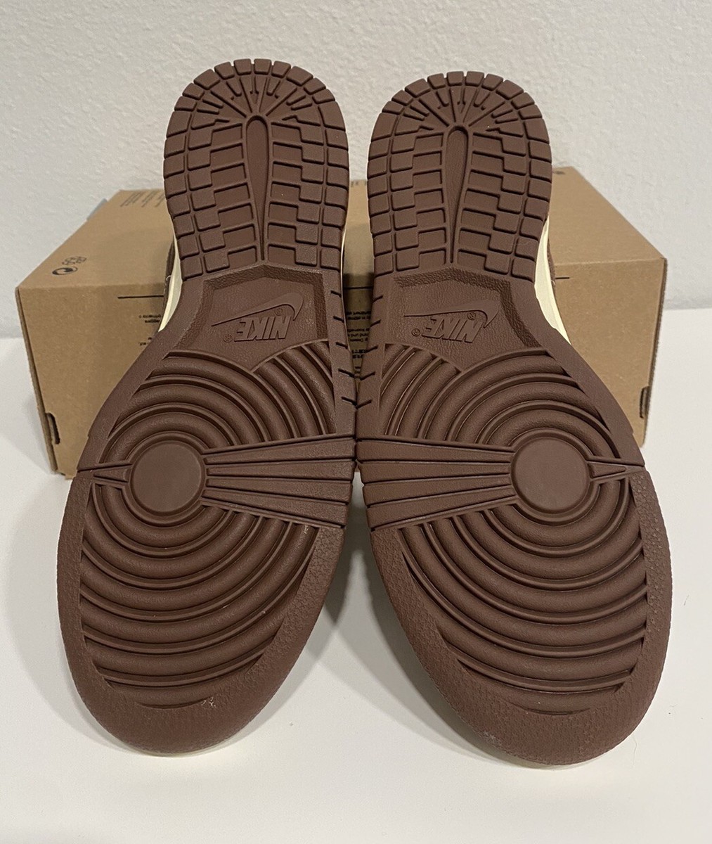 Nike Dunk Low Cacao Wow New Mocha Women's Size 9 / Men's 7.5