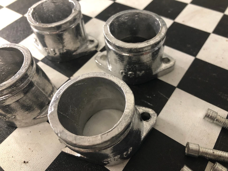 Kawasaki KZ400A D S 1974-1978 OEM colector soporte de carburador aislador kit de admisión (4) Foto 3 de 4