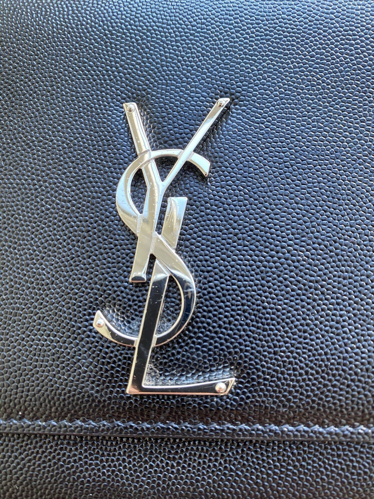 Borsa media Saint Laurent kate colore nero con ferramenta argento