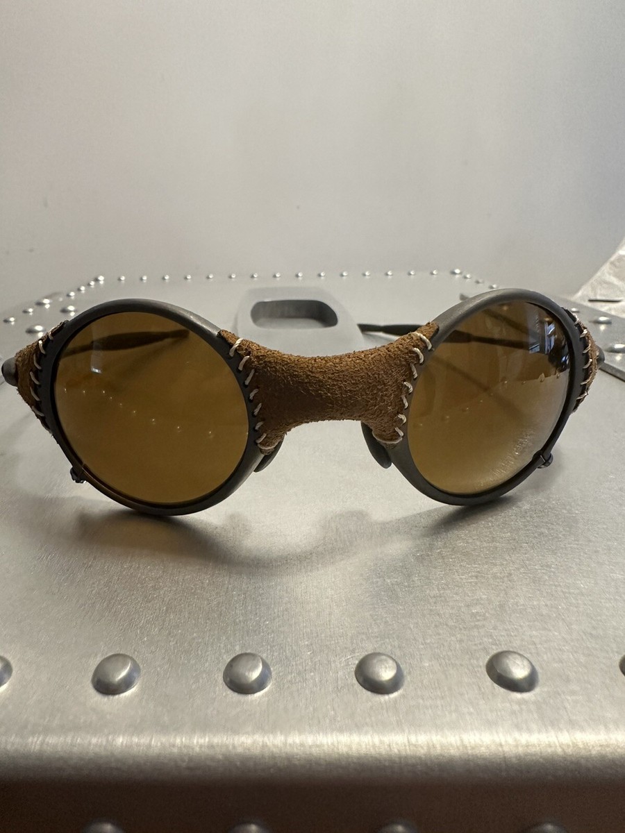 Oakley MARS Leather（Michael Jordanモデル） VINTAGE Oakley X-Metal Mars Leather Michael Jordan with Gold