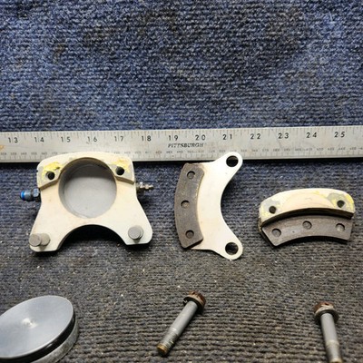 35-200A | Cleveland | Beechcraft 35-33 | Brake Caliper Assy
