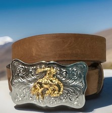 Justin Kids USA Belt BUCKIN BRONCO     Size 24 NWT List 36