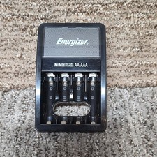 Energizer NiMH Mains Wall Plug Charger for AA/AAA Batteries 4-Bay CHVC1WM1