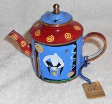 Charlotte di Vita Miniature Enamel Teapot.  #403