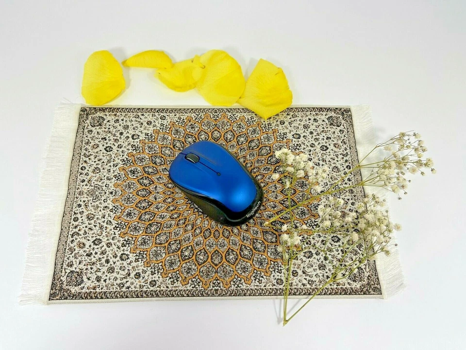 Computer Mouse Pad Gaming Mat Rug Carpet Style Rubber Non-Slip Rectangle - Image 3 of 4