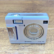 FUJIFILM FinePix F440 Compact Digital Camera