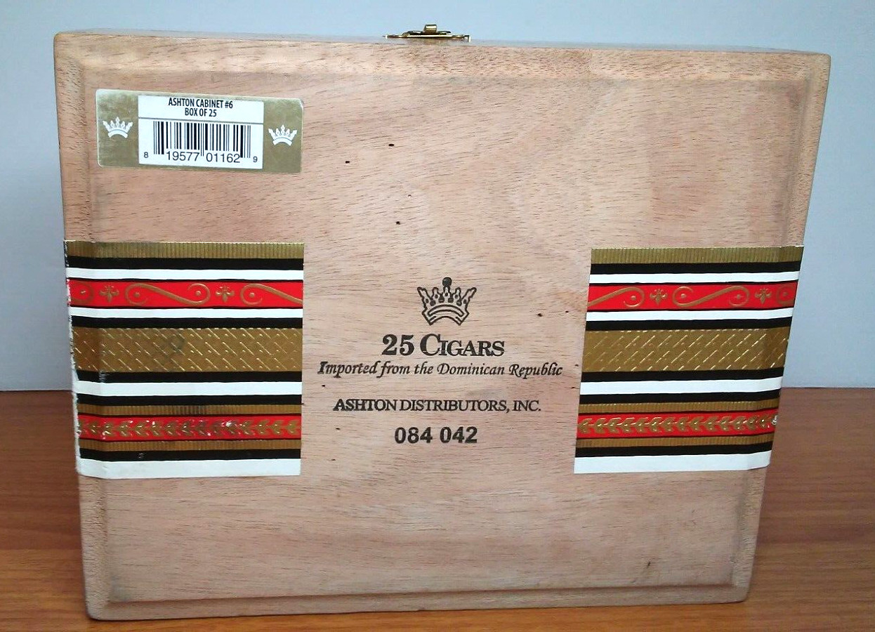 Ashton Cabinet No 6 Empty Wood Cigar Box Hand Crafted Dominican