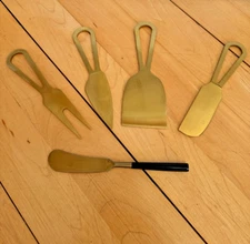 Cheese brass knife set/charcuterie set 4 pieces plus soft cheese spreading knife