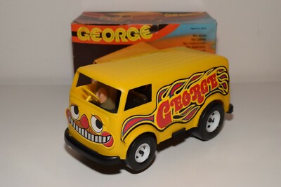 UU 1:18 ?? HONGKONG GEORGE VW VOLKSWAGEN TRANSPORTER VAN VOICE NEUWERTIG VERP...