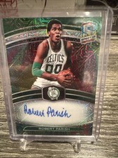 2019-20 Panini Spectra NBA Champions Signatures Robert Parish #CS-RPS /25 (AU)