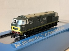 Dapol N Gauge 2D-018-008 Class 35 Hymek D7043 Loco 2-Tone Green SWO BR L/C