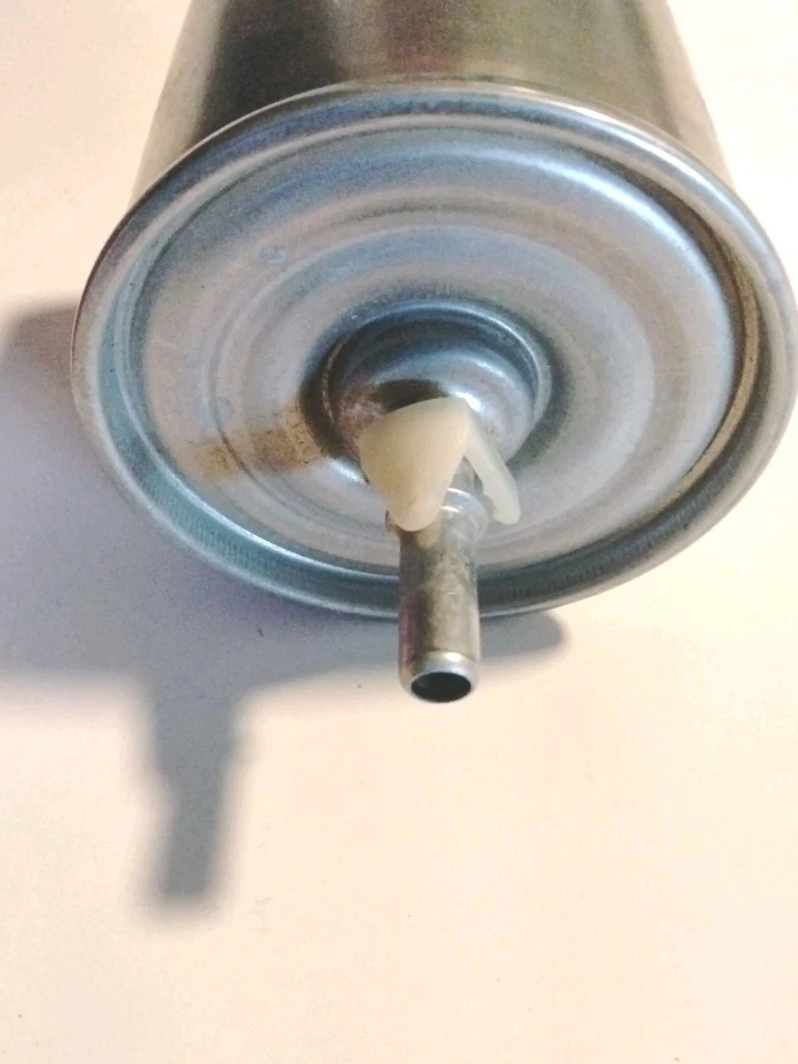 Filtro de combustible Acdelco como nuevo fabricante original Ford Mercury Lincoln 83-07 Escape Econoline Mariner Foto 4 de 4