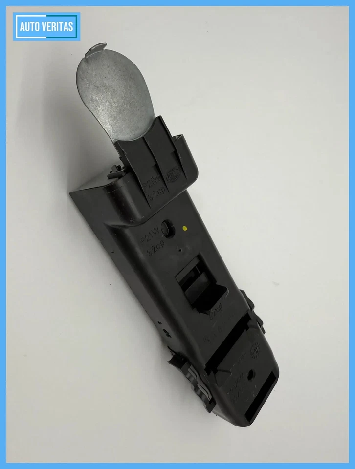 Mercedes-Benz C-Class Coupe CL203 Lamp Carrier Rear Light 15163300 / 15163100 - Image 2 of 4