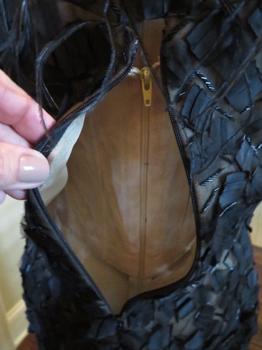 Neu ATEMBERAUBENDES Oscar de la Renta schwarzes Seidenkleid mit Federn & Korsett Größe 12 - Bild 5 von 13
