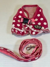 Harness Leash Set Soft Mesh Harness Adjustable Size Medium NEW